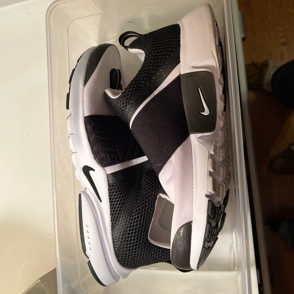 Womens Nikes